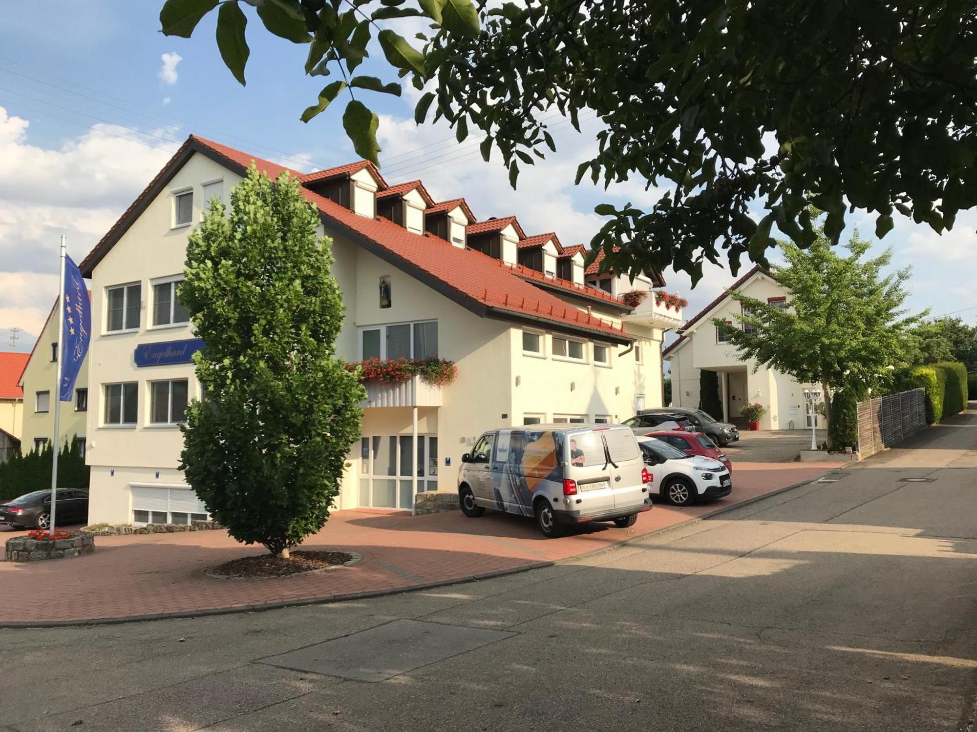 Engelhard Das Landhotel Garni Kirchheim am Ries Exterior photo