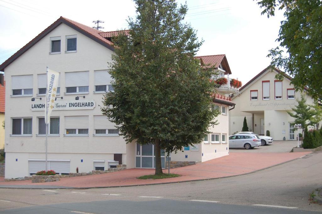 Engelhard Das Landhotel Garni Kirchheim am Ries Exterior photo